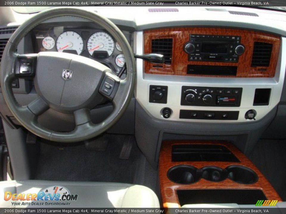 2006 Dodge Ram 1500 Laramie Mega Cab 4x4 Mineral Gray Metallic / Medium Slate Gray Photo #11