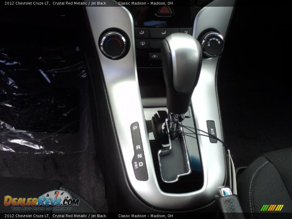 2012 Chevrolet Cruze LT Shifter Photo #8