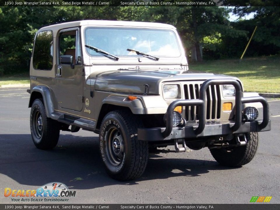 1990 Jeep Wrangler Sahara 4x4 Sand Beige Metallic / Camel Photo #11