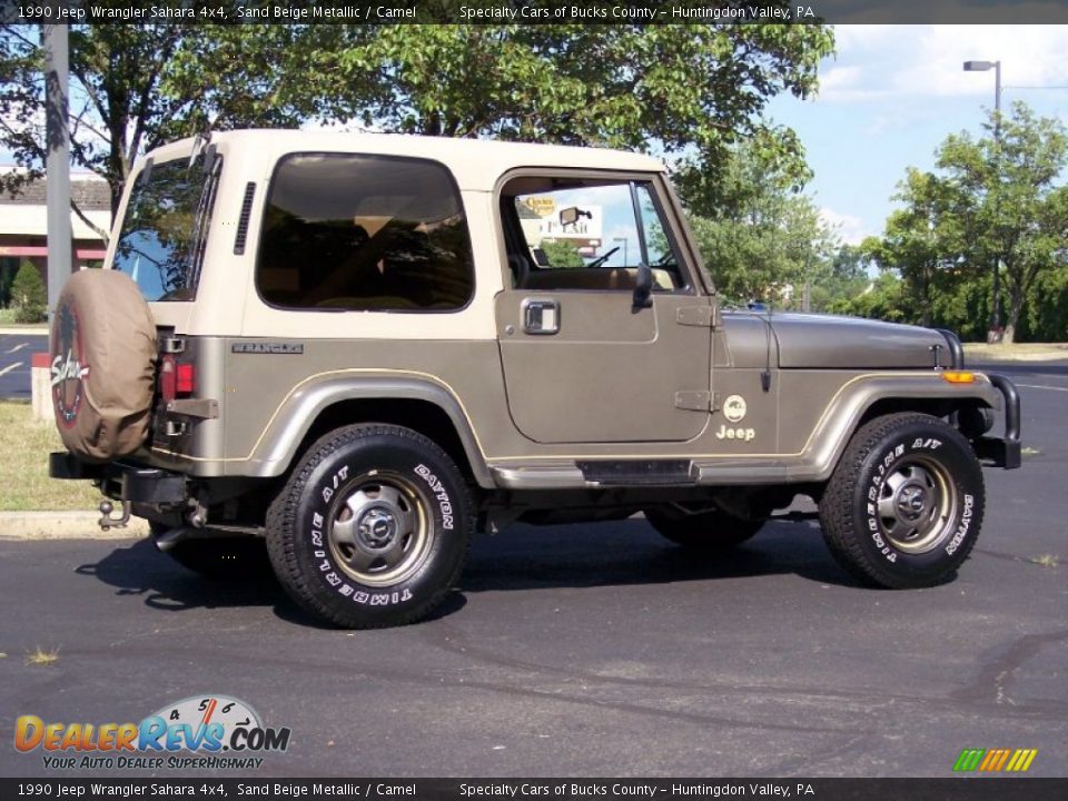 1990 Jeep Wrangler Sahara 4x4 Sand Beige Metallic / Camel Photo #16