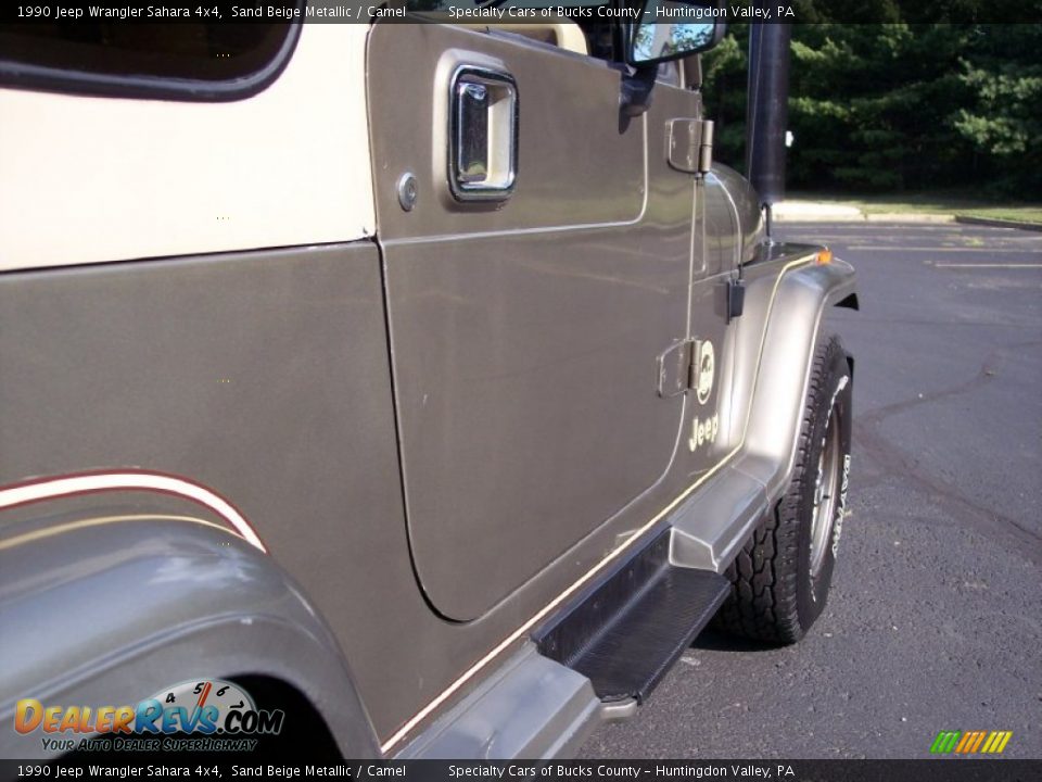 1990 Jeep Wrangler Sahara 4x4 Sand Beige Metallic / Camel Photo #26