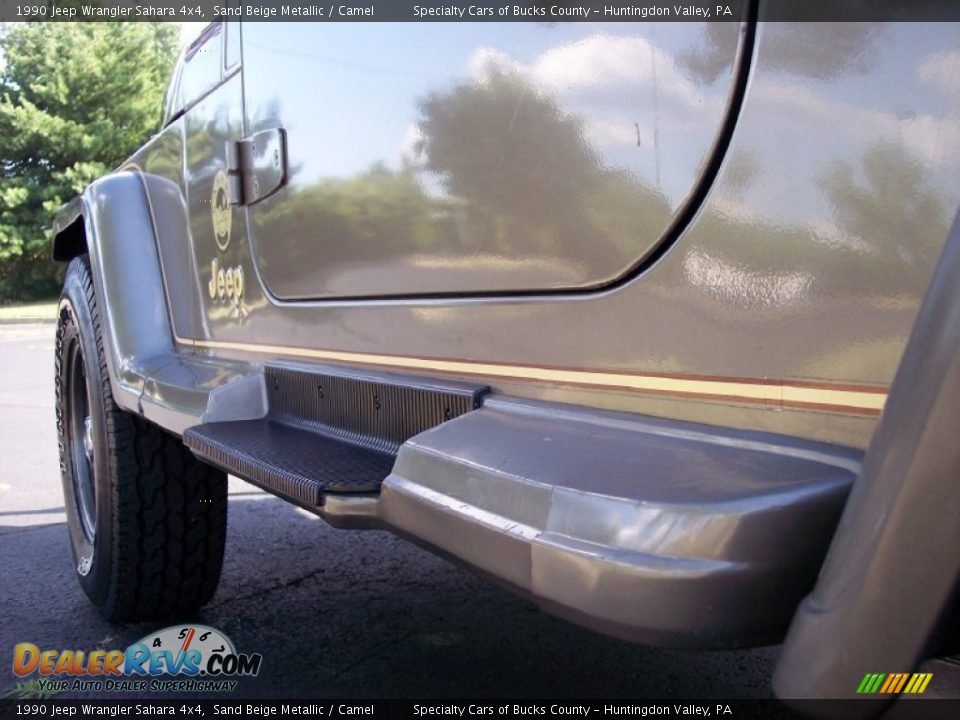 1990 Jeep Wrangler Sahara 4x4 Sand Beige Metallic / Camel Photo #30