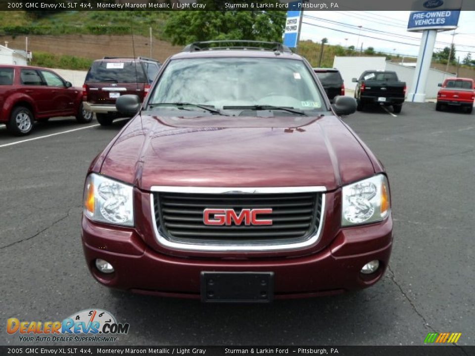 2005 GMC Envoy XL SLT 4x4 Monterey Maroon Metallic / Light Gray Photo #6