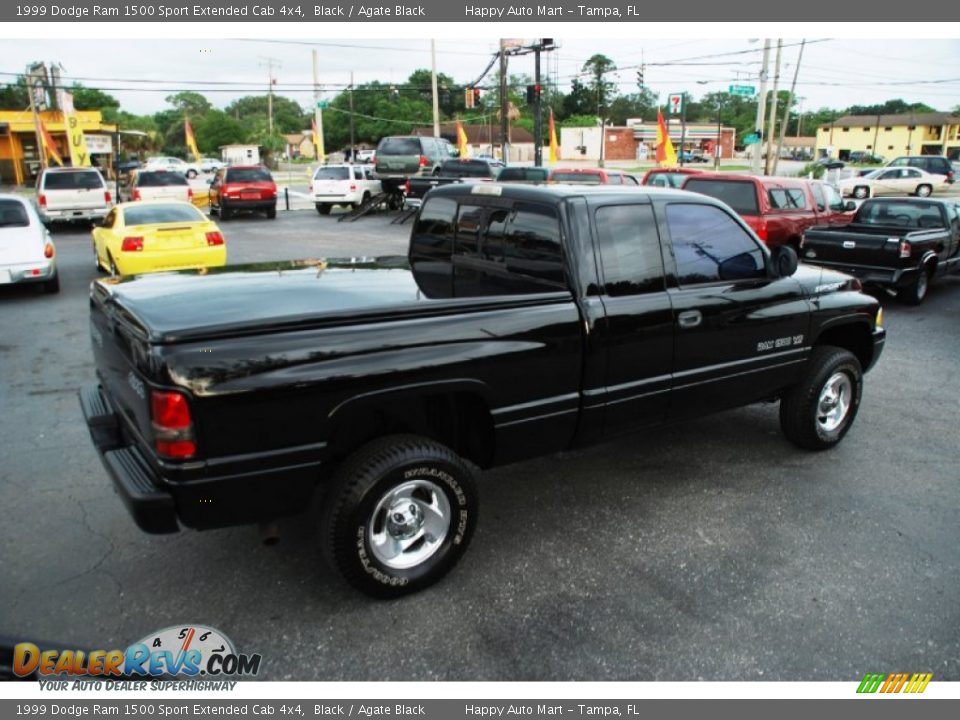 1999 Dodge Ram 1500 Sport Extended Cab 4x4 Black / Agate Black Photo #15