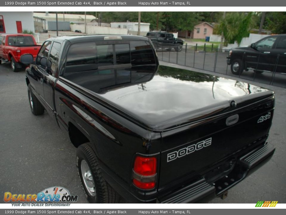 1999 Dodge Ram 1500 Sport Extended Cab 4x4 Black / Agate Black Photo #19