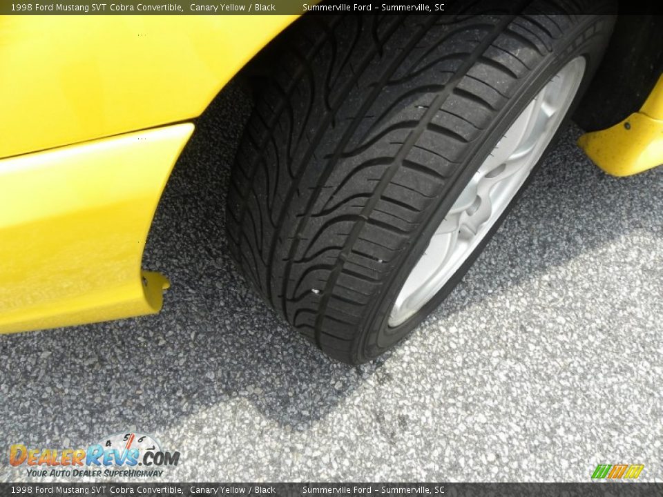 1998 Ford Mustang SVT Cobra Convertible Canary Yellow / Black Photo #13