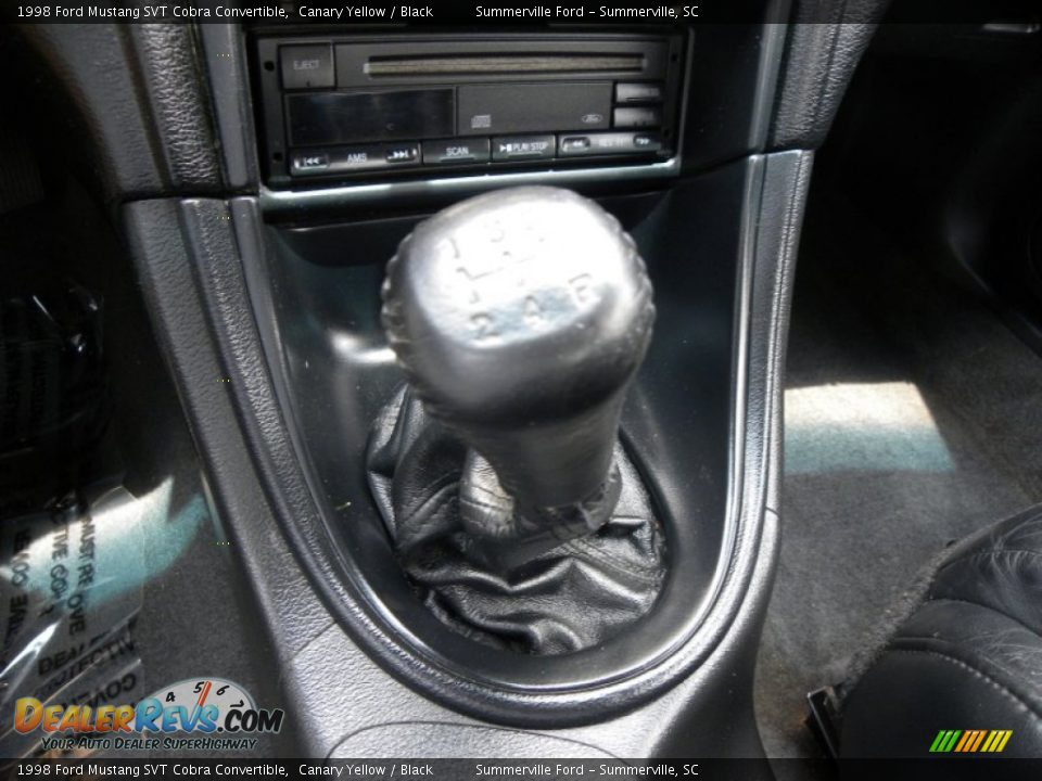 1998 Ford Mustang SVT Cobra Convertible Shifter Photo #15