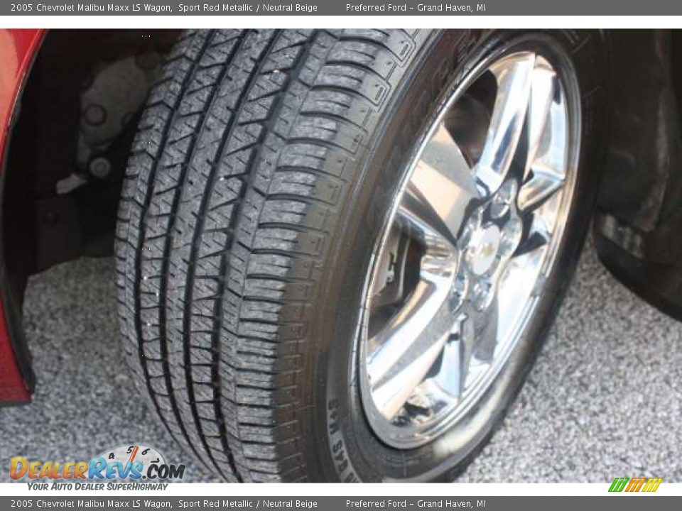 2005 Chevrolet Malibu Maxx LS Wagon Sport Red Metallic / Neutral Beige Photo #9