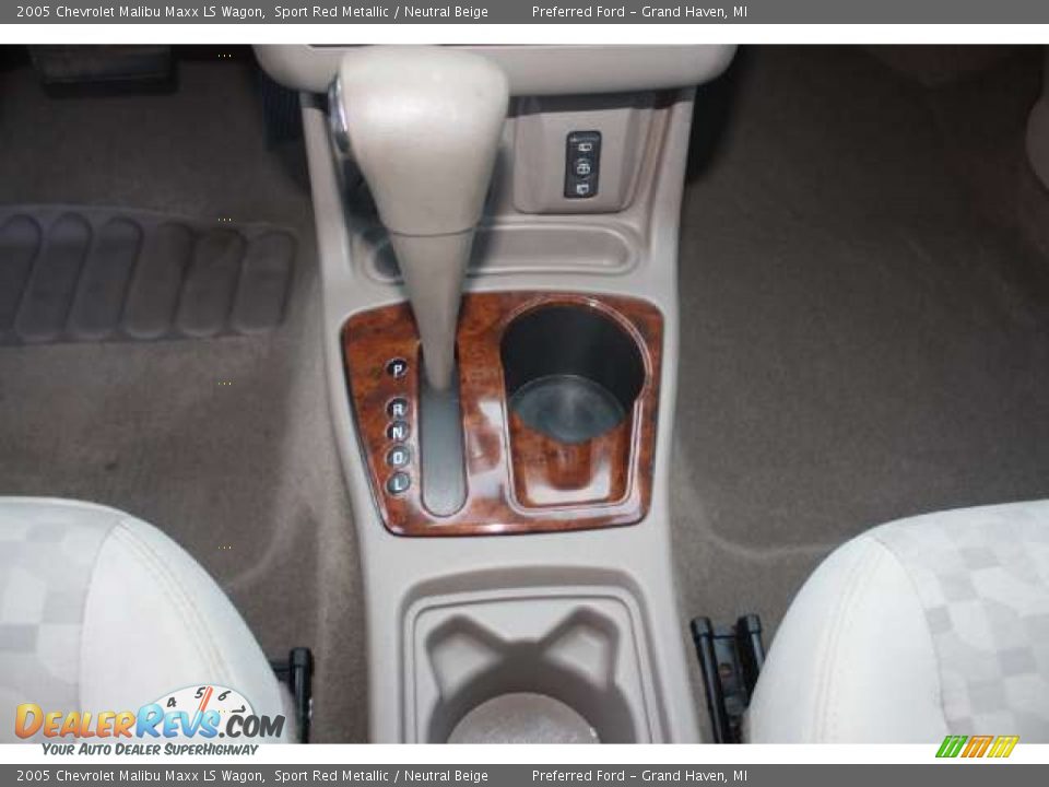 2005 Chevrolet Malibu Maxx LS Wagon Shifter Photo #19