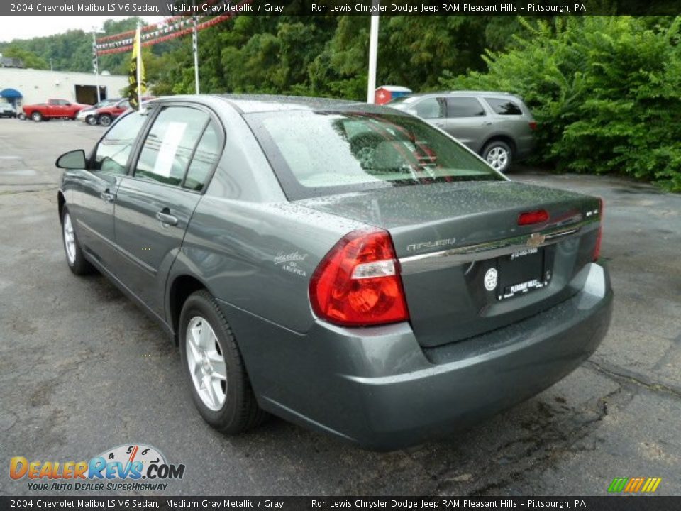 2004 Chevrolet Malibu LS V6 Sedan Medium Gray Metallic / Gray Photo #3