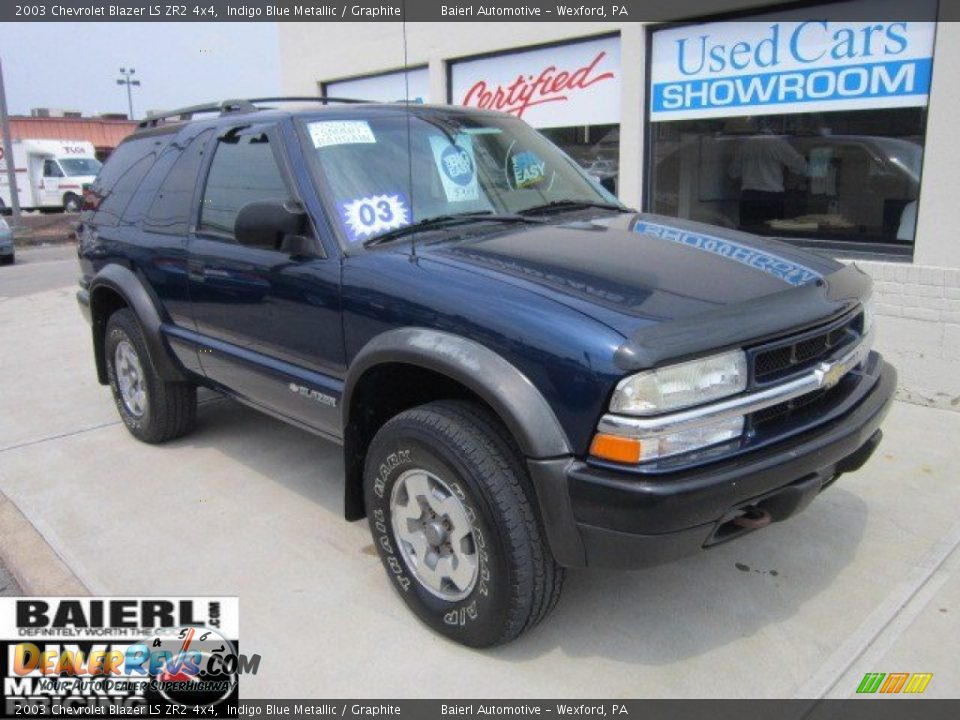 2003 Chevrolet Blazer LS ZR2 4x4 Indigo Blue Metallic / Graphite Photo #1