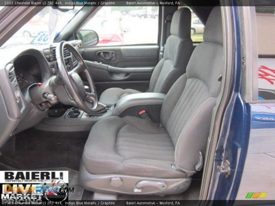 2003 Chevrolet Blazer LS ZR2 4x4 Indigo Blue Metallic / Graphite Photo #9