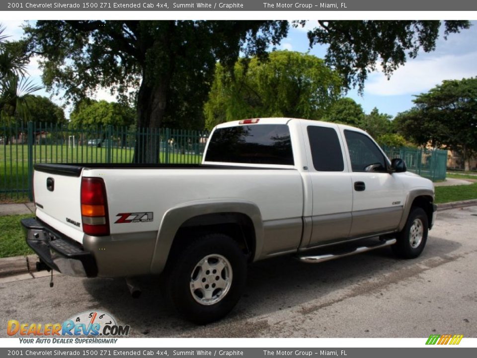 2001 Chevrolet Silverado 1500 Z71 Extended Cab 4x4 Summit White / Graphite Photo #10