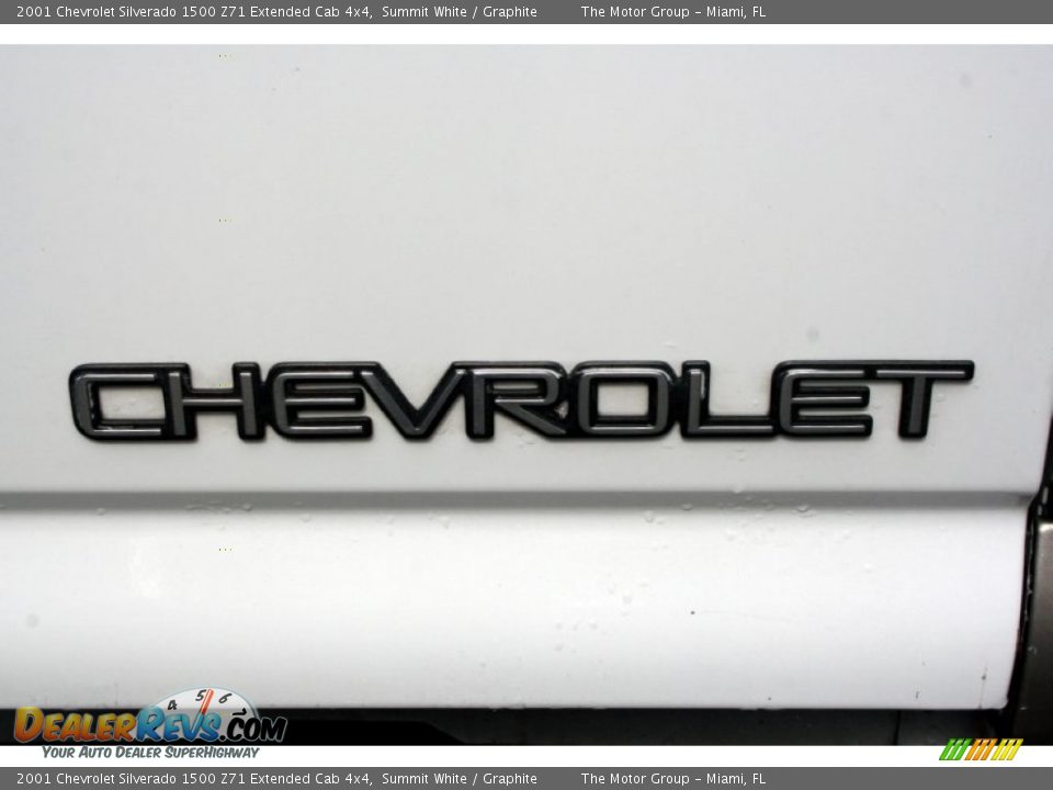 2001 Chevrolet Silverado 1500 Z71 Extended Cab 4x4 Summit White / Graphite Photo #26