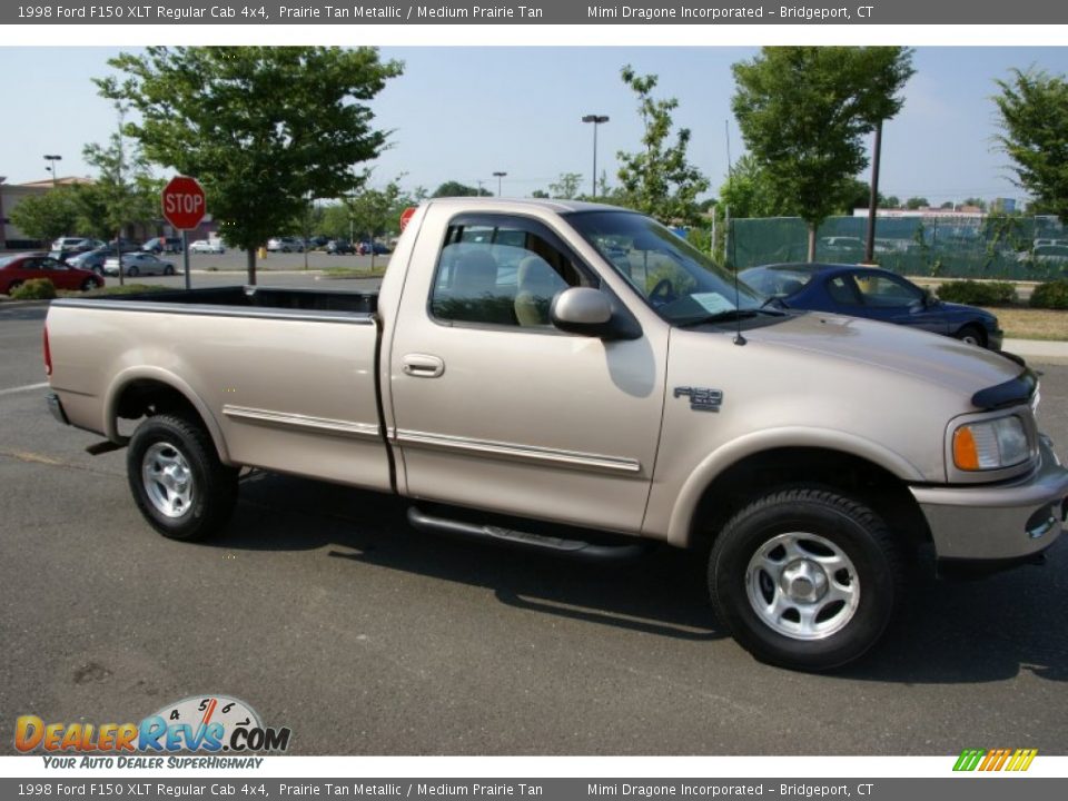 1998 Ford F150 XLT Regular Cab 4x4 Prairie Tan Metallic / Medium Prairie Tan Photo #3