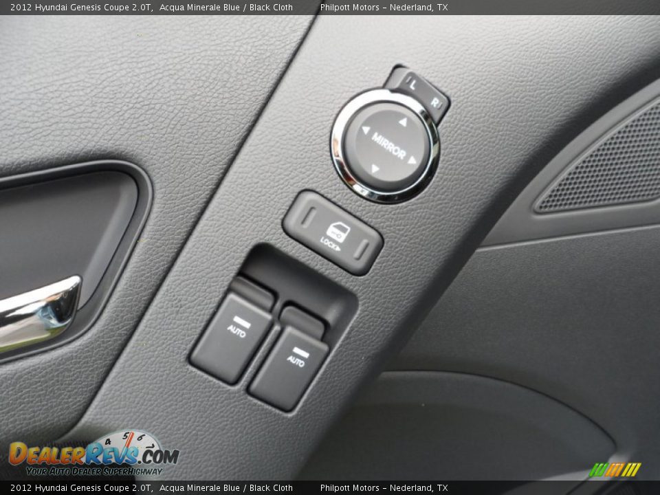 Controls of 2012 Hyundai Genesis Coupe 2.0T Photo #21