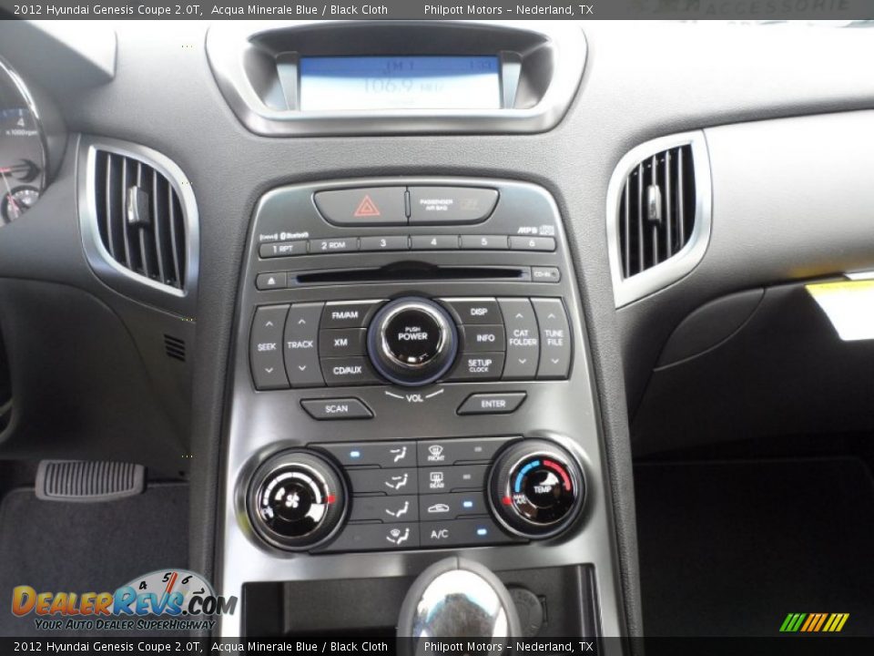 Controls of 2012 Hyundai Genesis Coupe 2.0T Photo #26