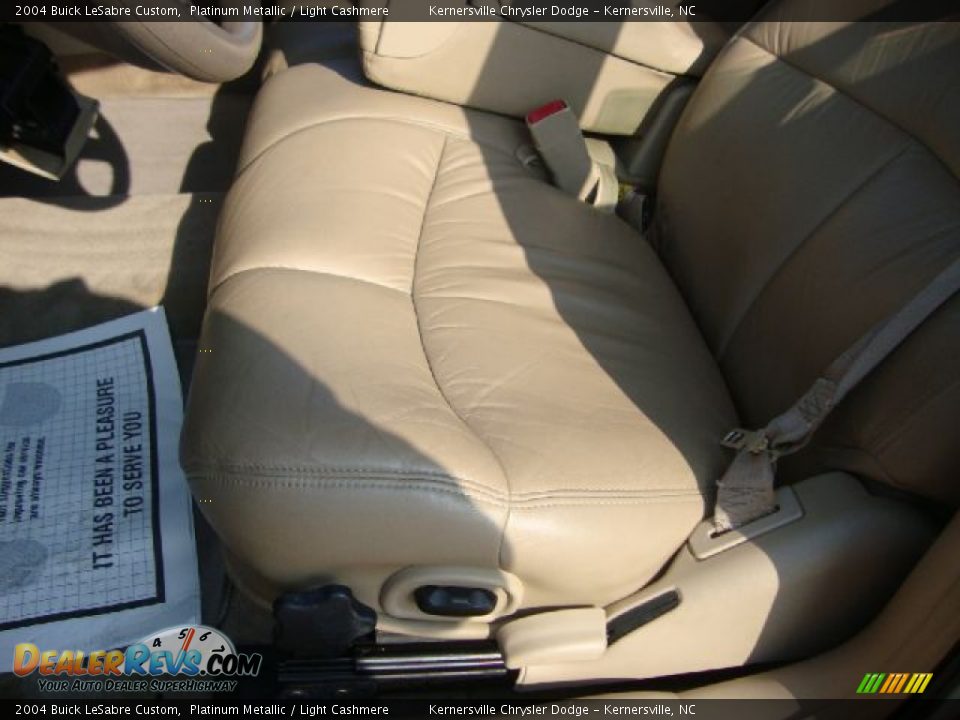 2004 Buick LeSabre Custom Platinum Metallic / Light Cashmere Photo #10