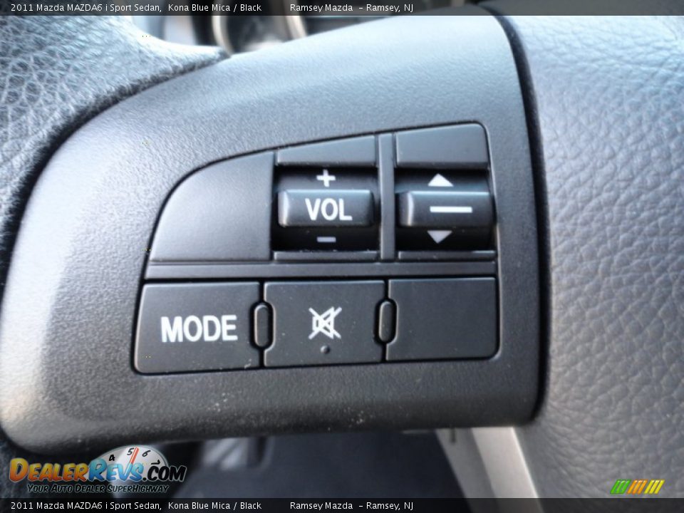 Controls of 2011 Mazda MAZDA6 i Sport Sedan Photo #27