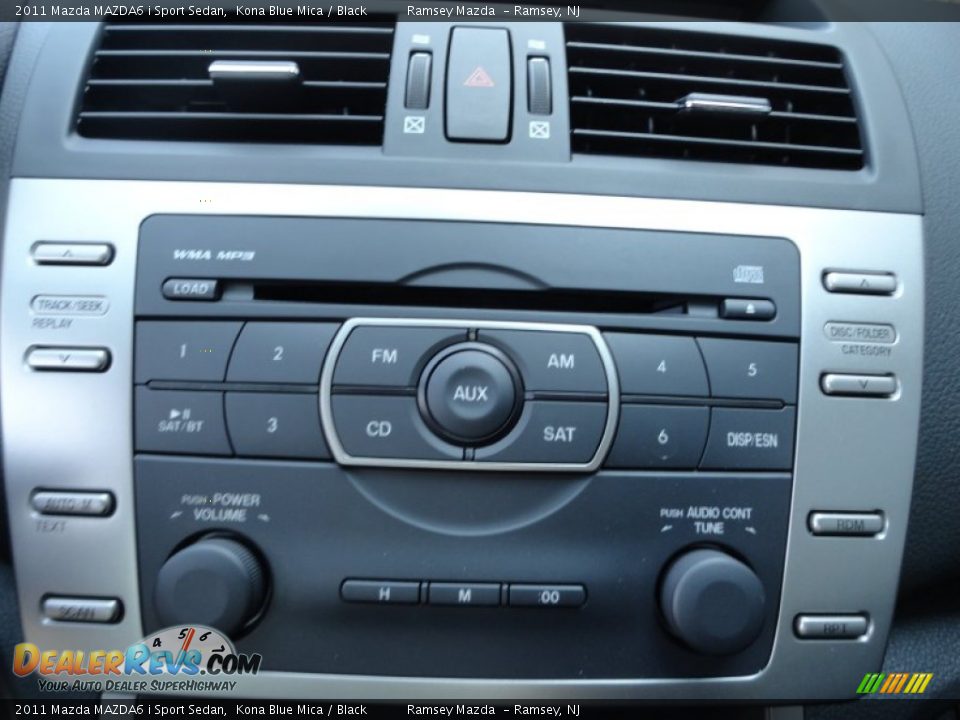 Controls of 2011 Mazda MAZDA6 i Sport Sedan Photo #32