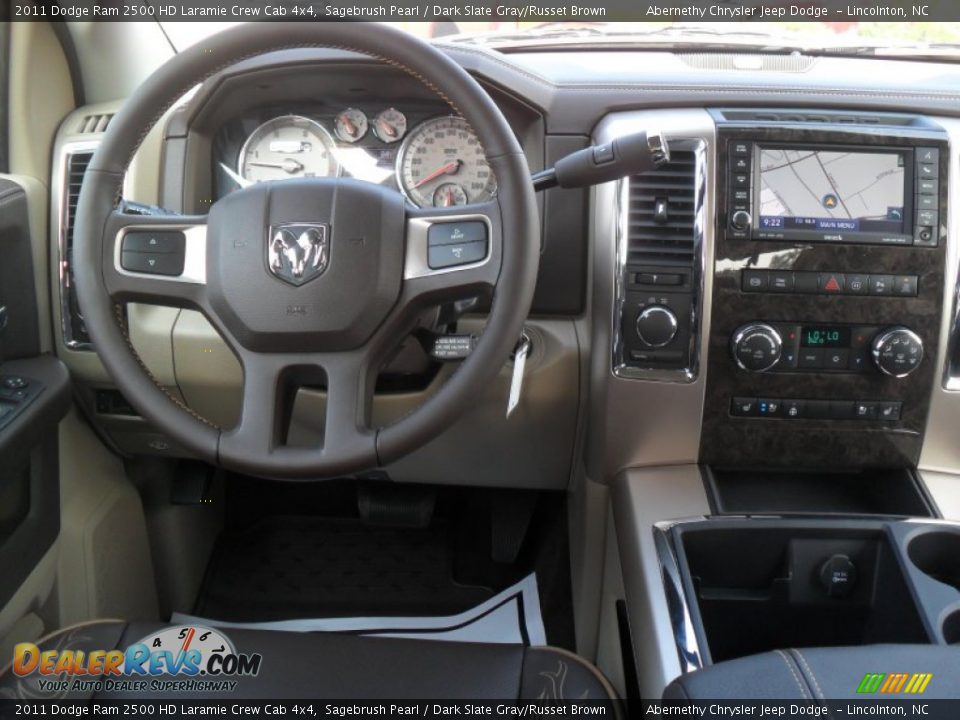 2011 Dodge Ram 2500 HD Laramie Crew Cab 4x4 Sagebrush Pearl / Dark Slate Gray/Russet Brown Photo #19