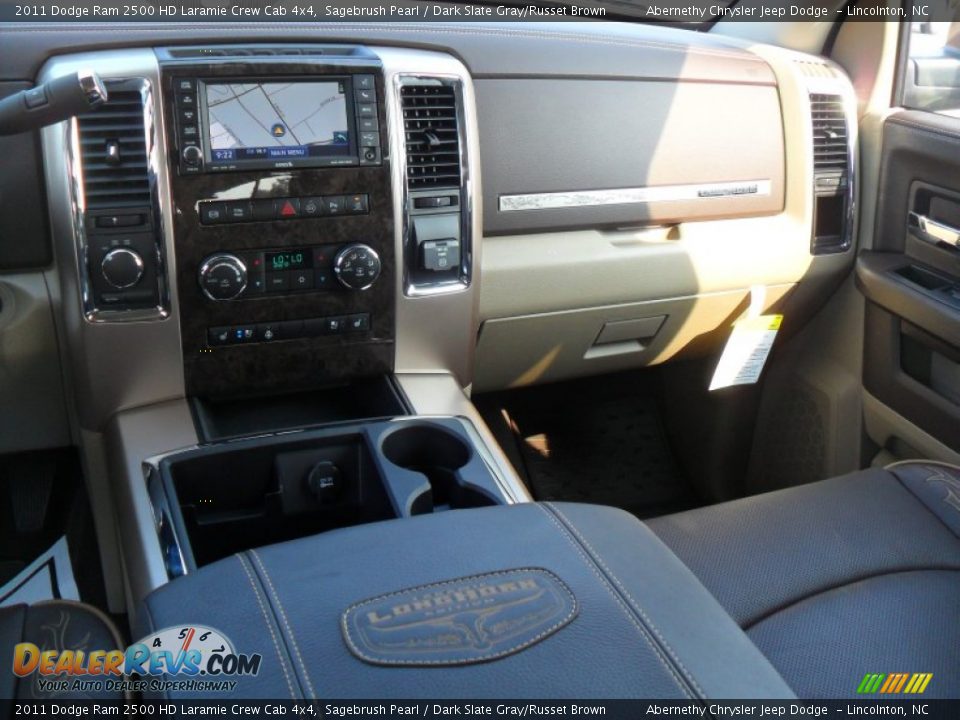 2011 Dodge Ram 2500 HD Laramie Crew Cab 4x4 Sagebrush Pearl / Dark Slate Gray/Russet Brown Photo #20