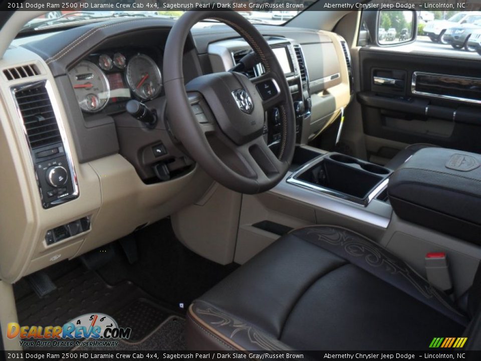 2011 Dodge Ram 2500 HD Laramie Crew Cab 4x4 Sagebrush Pearl / Dark Slate Gray/Russet Brown Photo #29