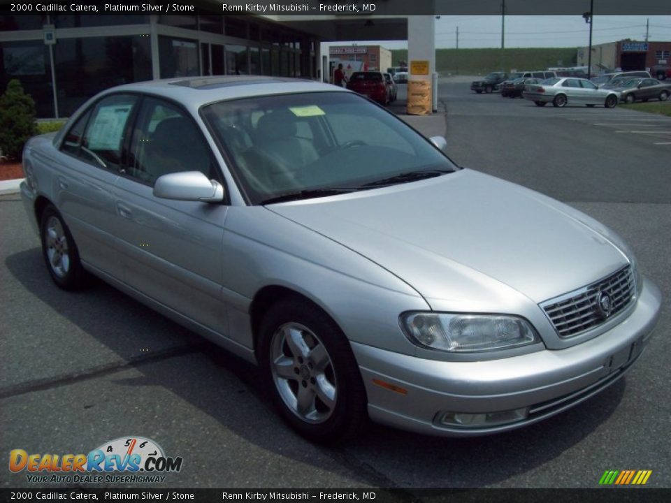 Front 3/4 View of 2000 Cadillac Catera  Photo #7