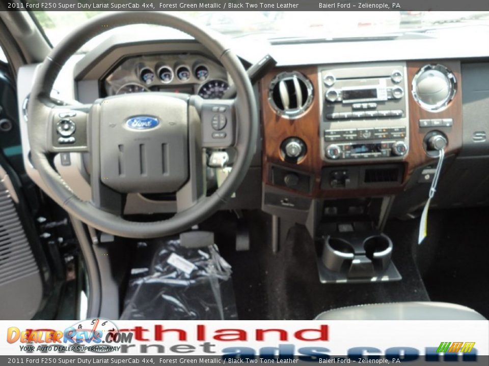 2011 Ford F250 Super Duty Lariat SuperCab 4x4 Forest Green Metallic / Black Two Tone Leather Photo #12