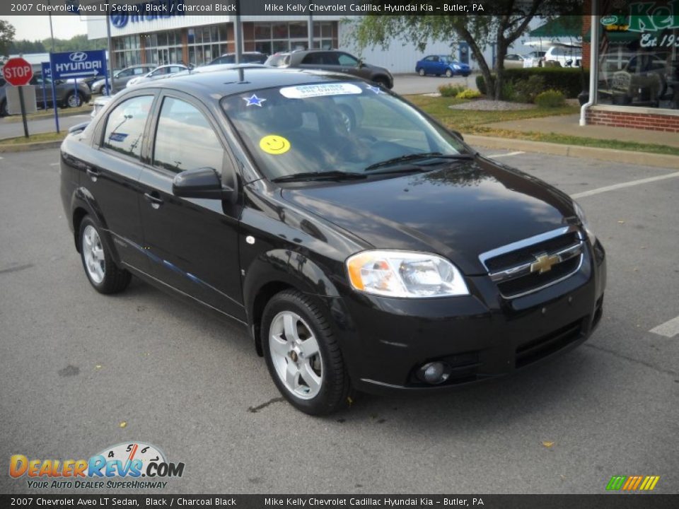 2007 Chevrolet Aveo LT Sedan Black / Charcoal Black Photo #1