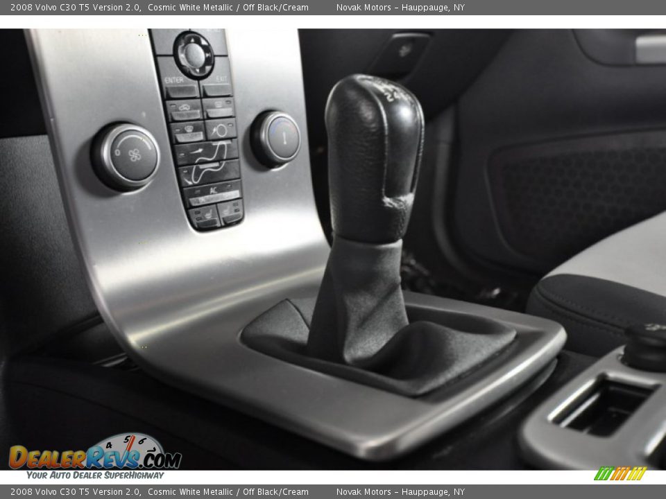 2008 Volvo C30 T5 Version 2.0 Shifter Photo #15