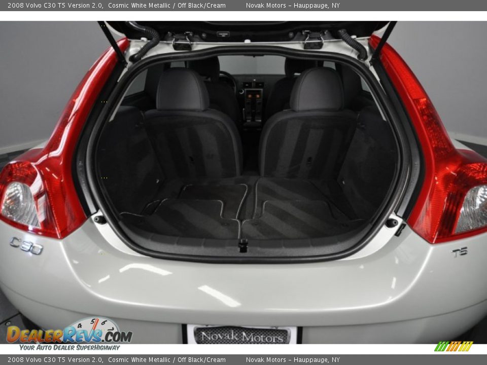 2008 Volvo C30 T5 Version 2.0 Cosmic White Metallic / Off Black/Cream Photo #18