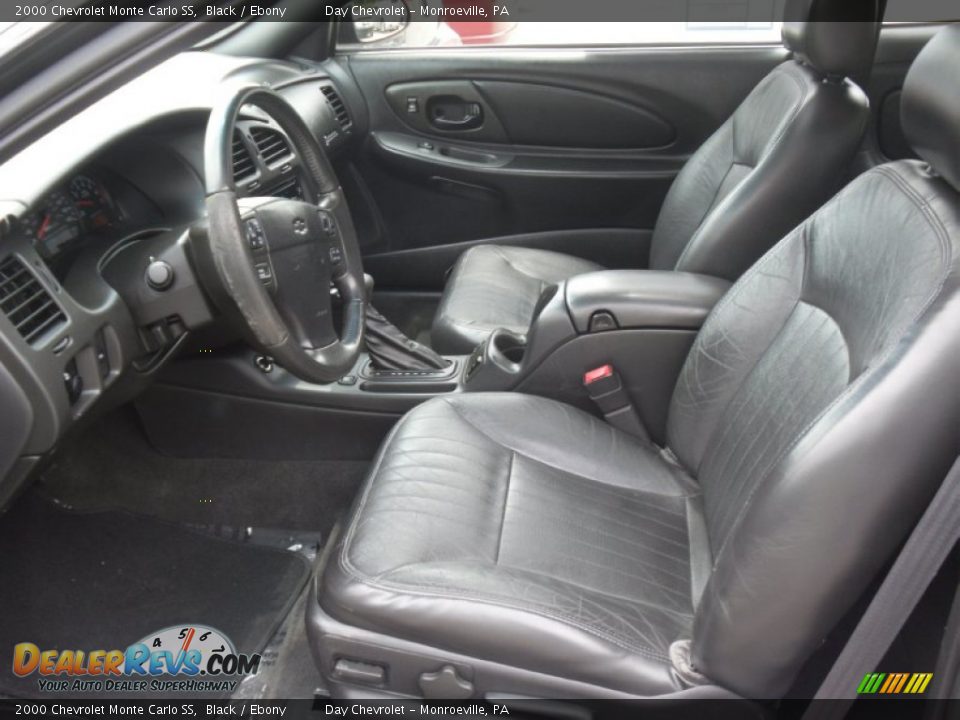 Ebony Interior - 2000 Chevrolet Monte Carlo SS Photo #5
