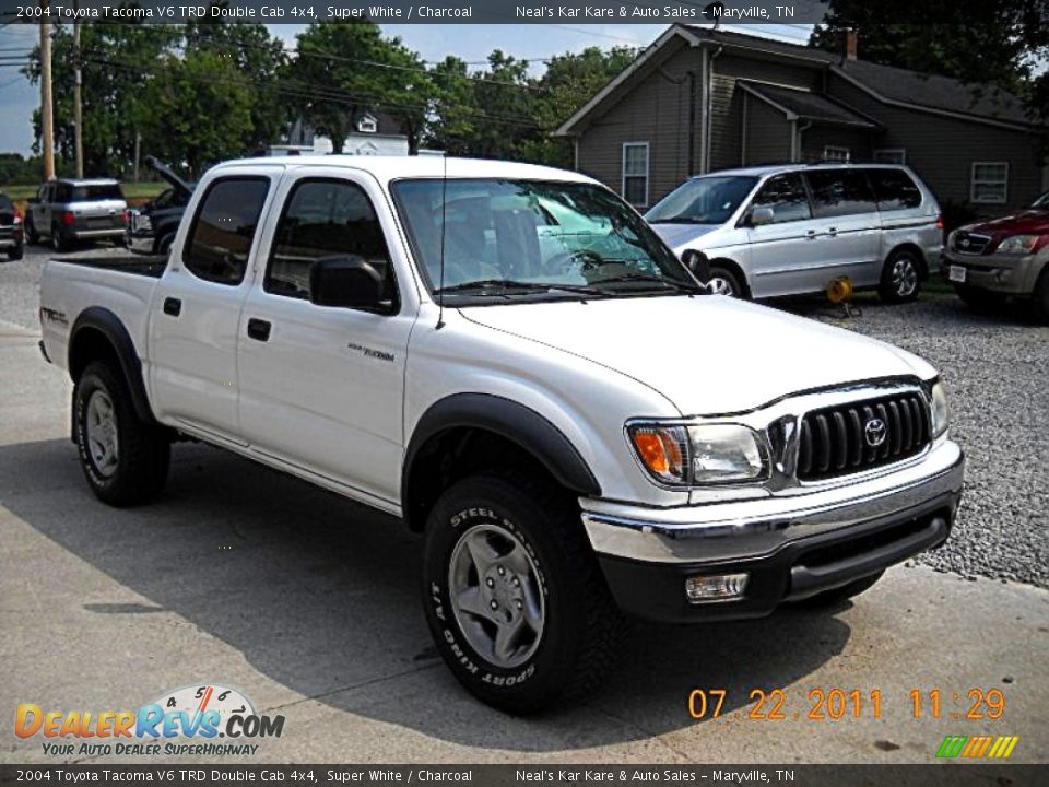 2004 Toyota Tacoma V6 TRD Double Cab 4x4 Super White / Charcoal Photo #6