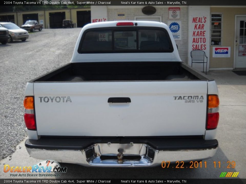 2004 Toyota Tacoma V6 TRD Double Cab 4x4 Super White / Charcoal Photo #7
