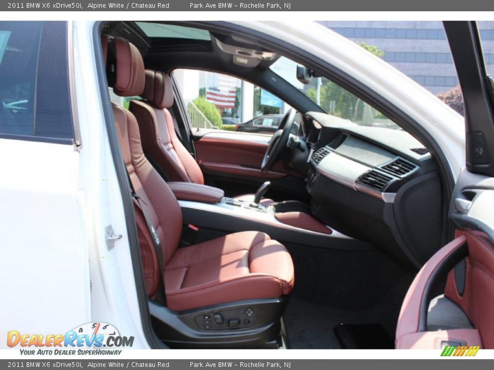 2011 BMW X6 xDrive50i Alpine White / Chateau Red Photo #28