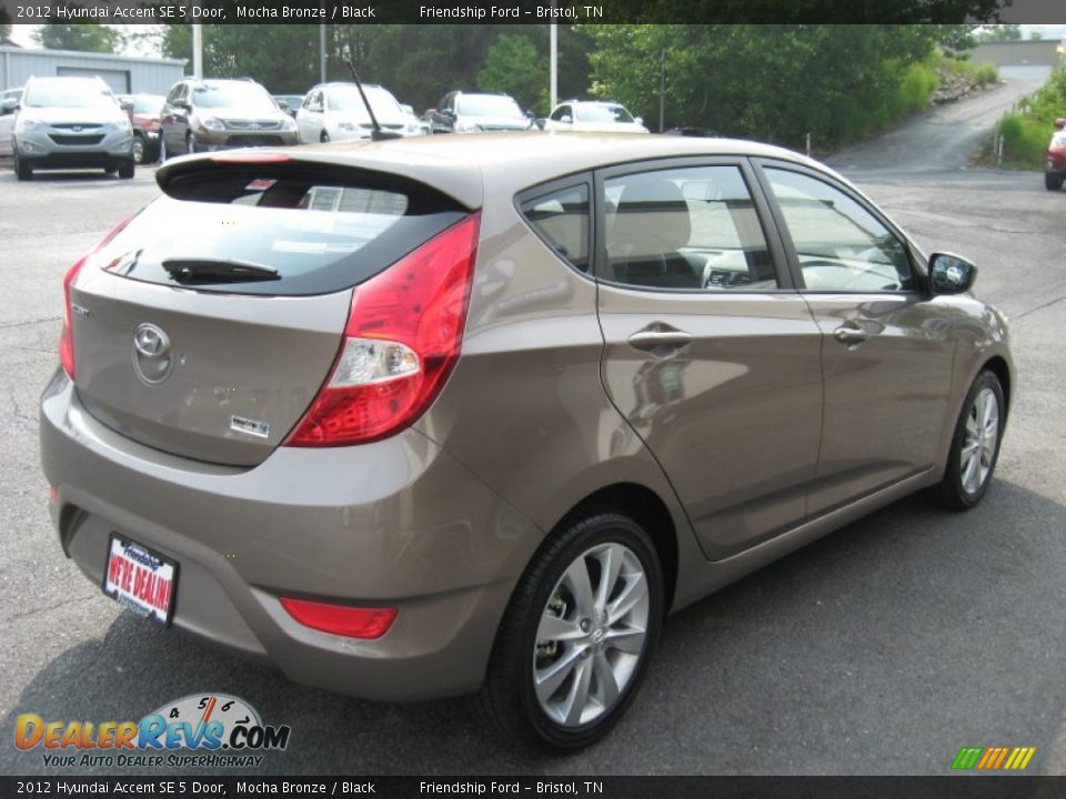 2012 Hyundai Accent SE 5 Door Mocha Bronze / Black Photo #6