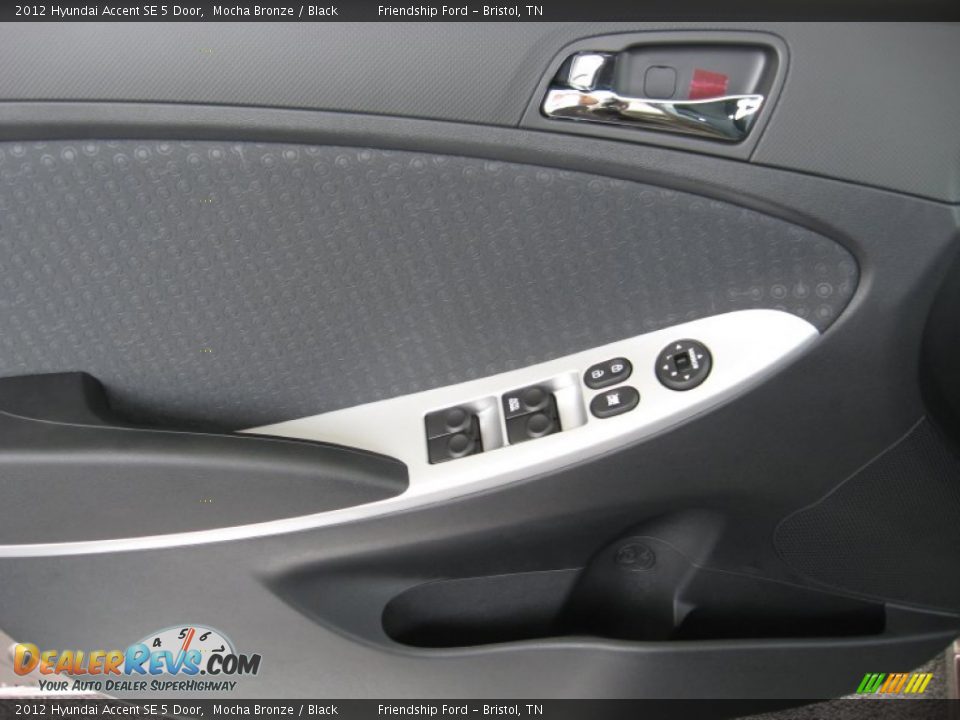 2012 Hyundai Accent SE 5 Door Mocha Bronze / Black Photo #15
