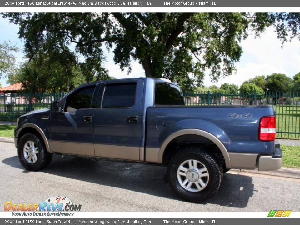 2004 Ford F150 Lariat SuperCrew 4x4 Medium Wedgewood Blue Metallic / Tan Photo #5