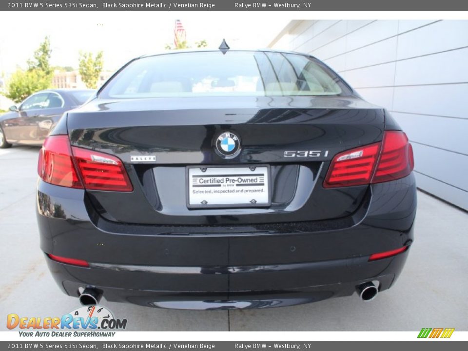 2011 BMW 5 Series 535i Sedan Black Sapphire Metallic / Venetian Beige Photo #5