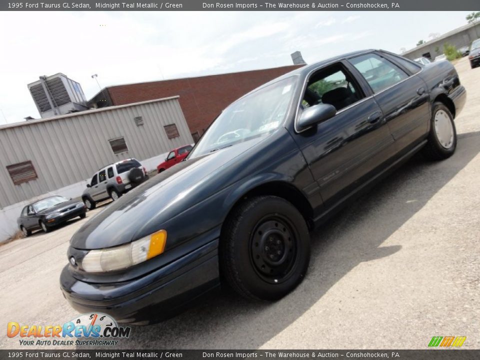 1995 Ford Taurus GL Sedan Midnight Teal Metallic / Green Photo #2
