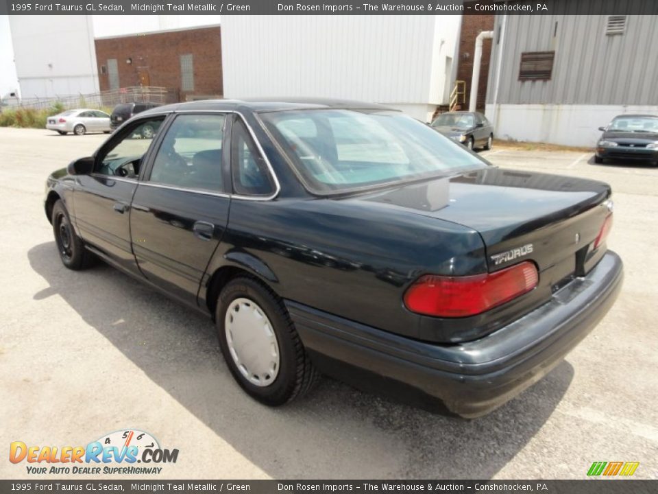 1995 Ford Taurus GL Sedan Midnight Teal Metallic / Green Photo #10