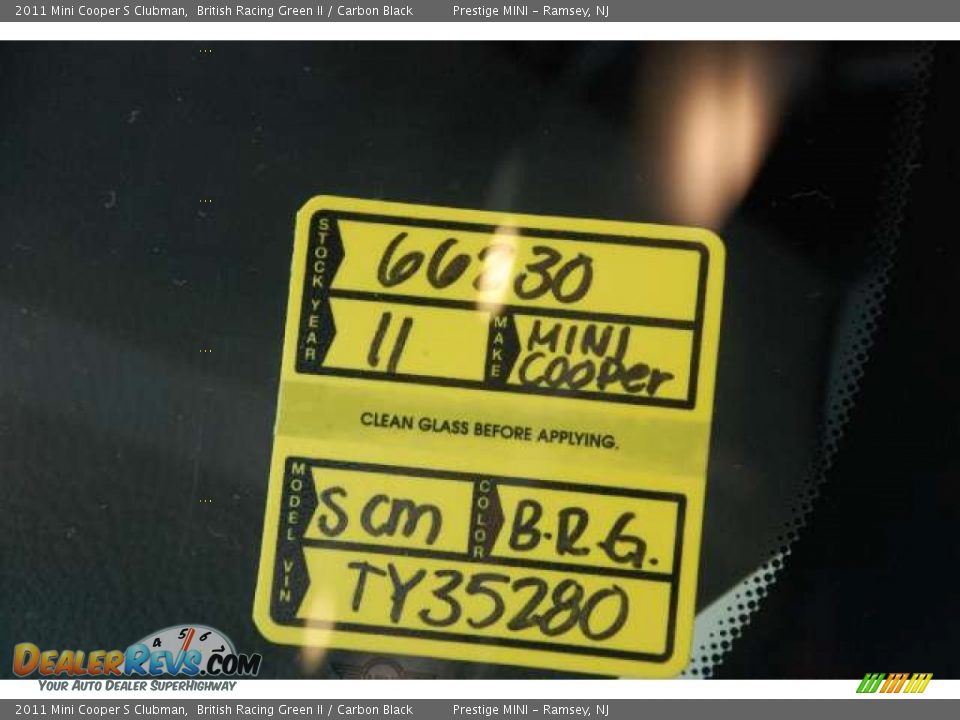 2011 Mini Cooper S Clubman British Racing Green II / Carbon Black Photo #24