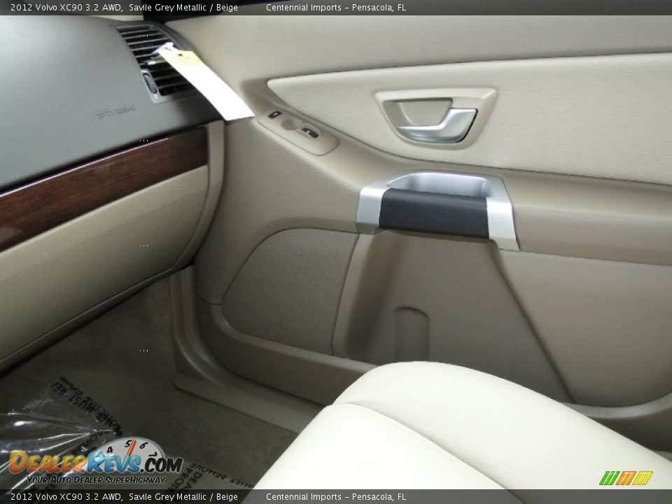 Door Panel of 2012 Volvo XC90 3.2 AWD Photo #15