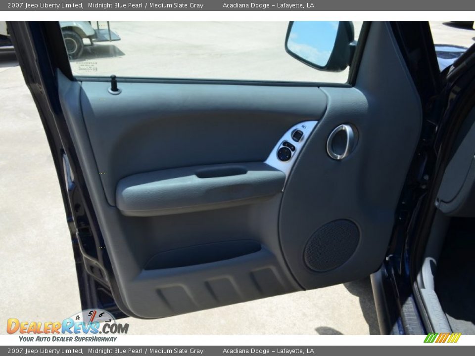 2007 Jeep Liberty Limited Midnight Blue Pearl / Medium Slate Gray Photo #13