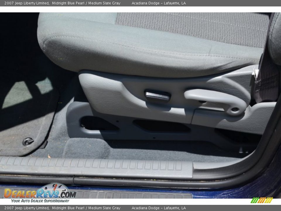 2007 Jeep Liberty Limited Midnight Blue Pearl / Medium Slate Gray Photo #15