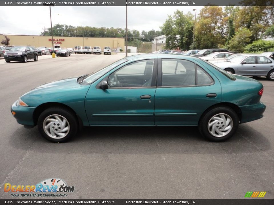 Medium Green Metallic 1999 Chevrolet Cavalier Sedan Photo #4