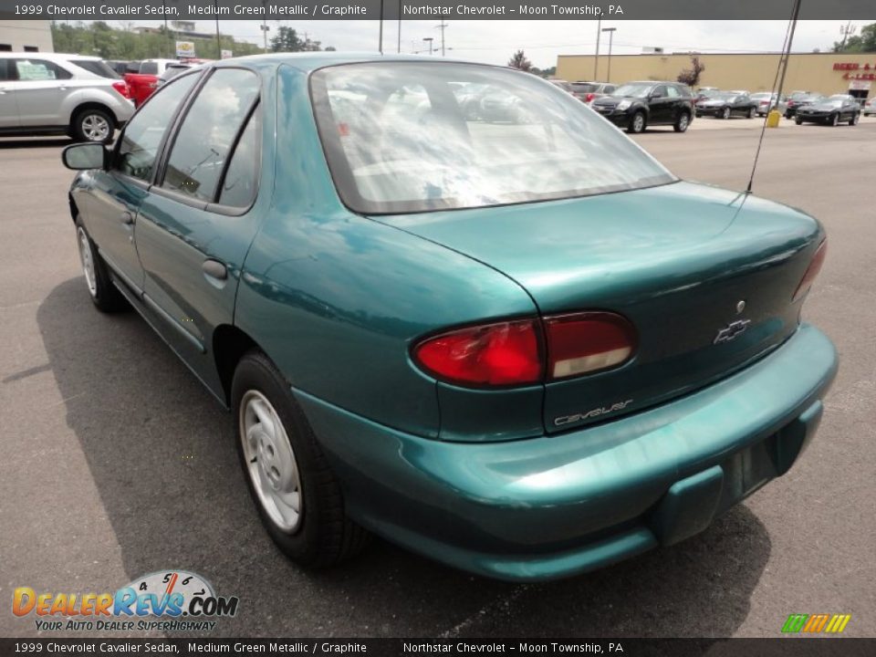 1999 Chevrolet Cavalier Sedan Medium Green Metallic / Graphite Photo #5