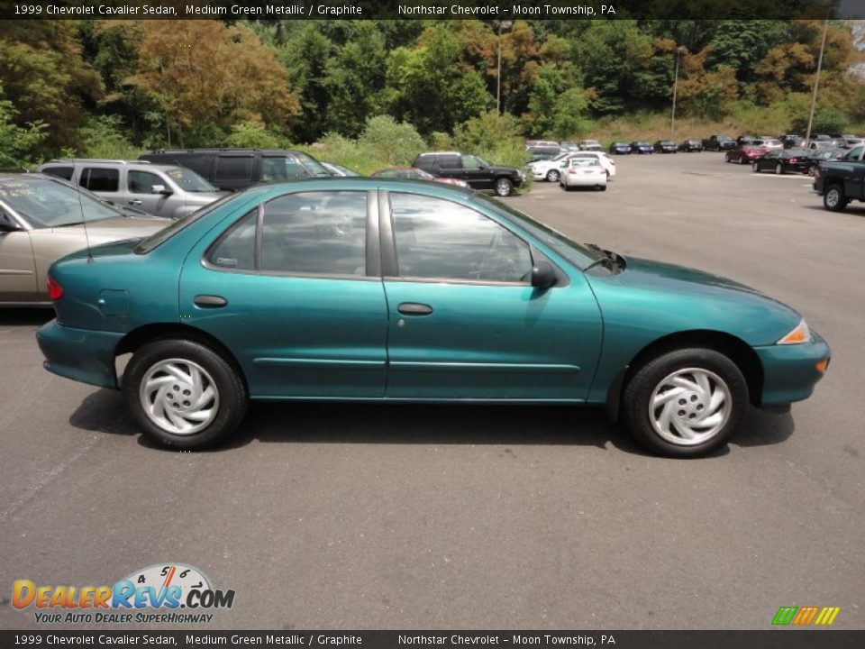 Medium Green Metallic 1999 Chevrolet Cavalier Sedan Photo #8