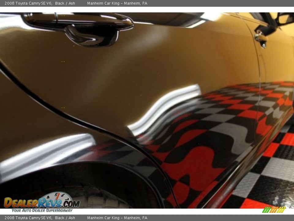 2008 Toyota Camry SE V6 Black / Ash Photo #25